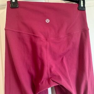 lululemon athletica size 6 Raspberry berry Leggings